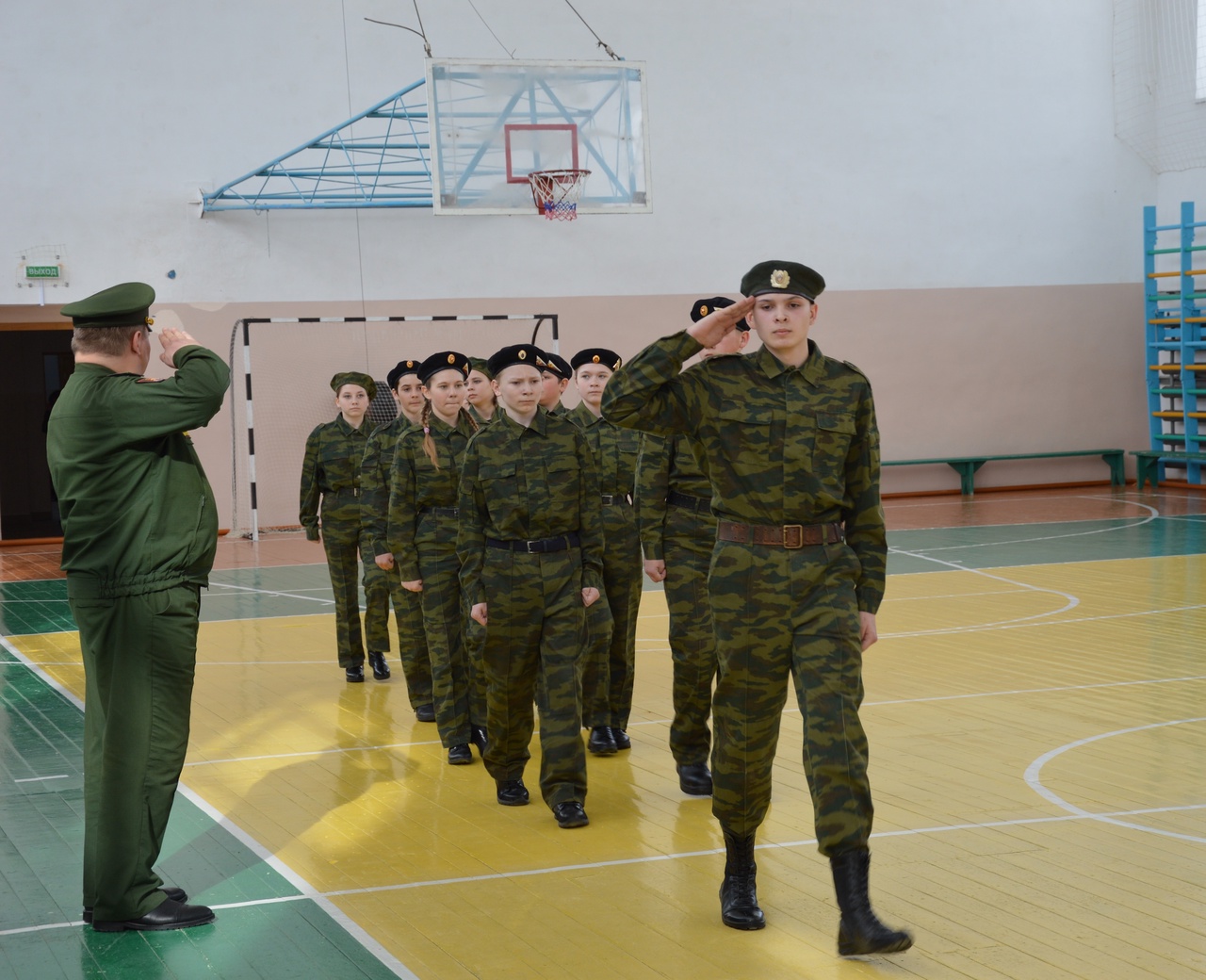 В р.п. Каргаполье прошла районная военно-спортивная игра «Зарница-2022».