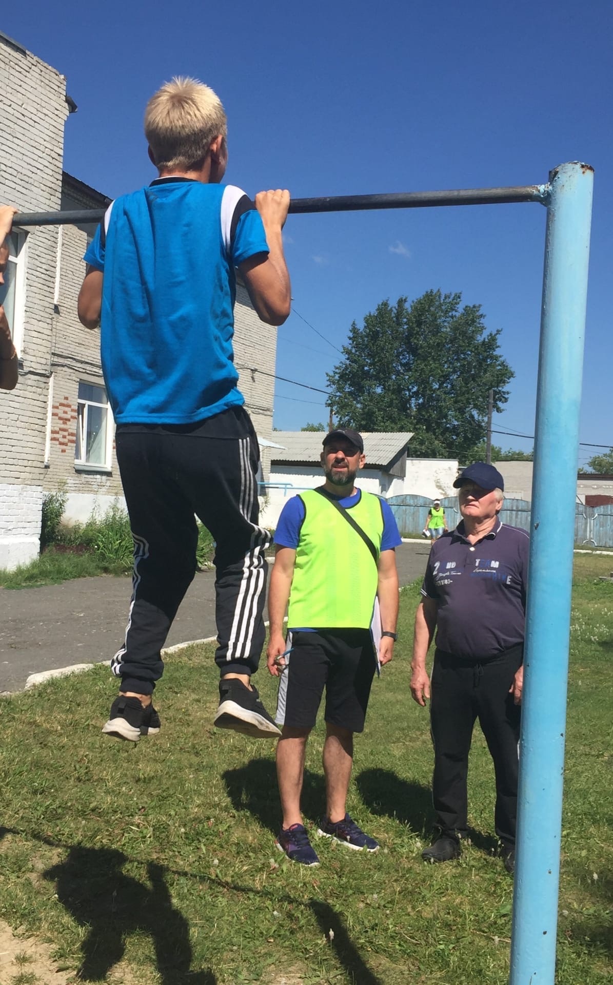 «А Вам слабо - стать ближе к знаку ГТО?».