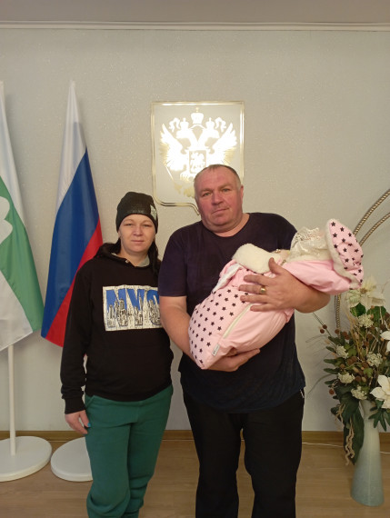 Четвертый малыш в семье Толмачевых. Четвертый малыш в семье Толмачевых.
